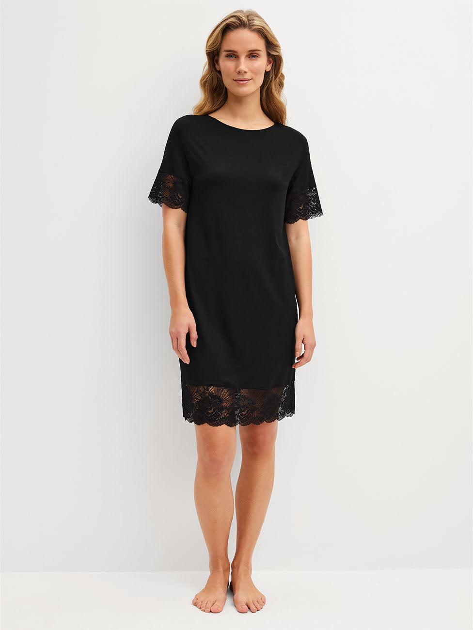 Calida Elegant Dreams Women Short-Sleeved Nightdress