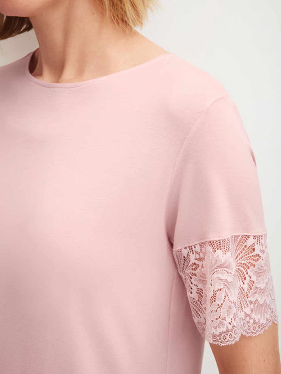 Calida Elegant Dreams Women Sleepshirt